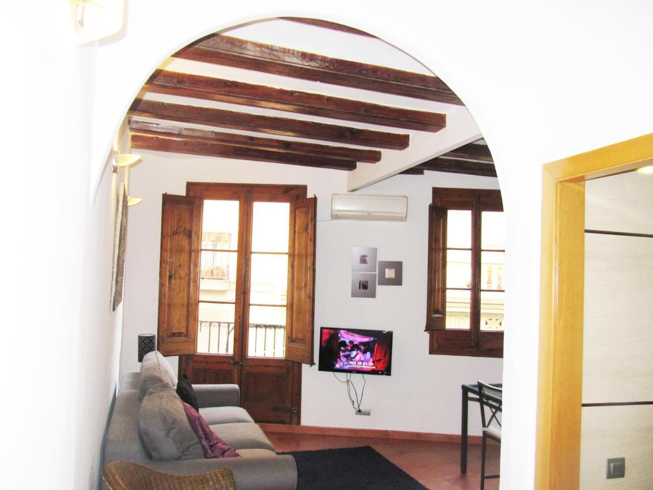 Top Apartment *